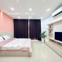 Căn hộ quận 1 cao cấp đường trần đình xu gần bùi viện full nội thất có ban công máy giặt riêng tivi