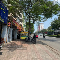 Bán Mảnh Đất Đẹp Mặt Đường Nguyễn Văn Cừ, Long Biên. Diện Tích Siêu Rộng, Giá Rất Êm, Kdoanh Đỉnh.