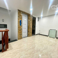 Bán Nhà Phố Lê Thanh Nghị Xây Mới Cứng 40M2 X 5 Tầng Thang Máy Giá Hơn 7 Tỷ