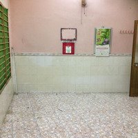 Cho Thuê Phòng Trọ Tại 243A/58 Hoàng Diệu, 1,8 Triệu Vnd, 15M2, Uy Tín