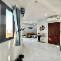 Căn Hộ Chung Cư Penhouse 120M2 3 Phòng Ngủ 2 Vệ Sinh1Pk Balcon Ánh Sáng Ngập Tràn Ngay Bờ Kè Hoàng Sa Quận 3
