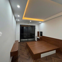 Bán Nhà Phố Kim Mã Ô Tô Đỗ Cửa Nhà 4 Tầng Dân Xây Chắc Chắn 12.6 Tỷ. Chính Chủ Cần Bán.