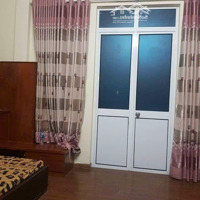 Bán Nhà Mặt Phố Cổ Diện Tích 125M2 3 Tầng Giá Tốt. Khách Du Lịch Đông - Ô Tô 2 Chiều - Vỉa Hè