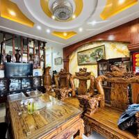 Bình Tân, Mặt tiền KD, Nhà đẹp 3 tầng, 100m2, ngang 5m, giá rẻ.
