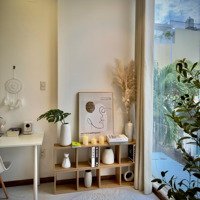 Giảm Giá Nhanh Khi Chốt Căn Hộ 1 Pn 45M2, Ngay Khu Chợ Tân Định, Gần Công Viên Lê Văn Tám.