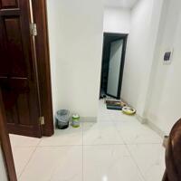 Bá,n Nhà Tây Tựu - Bắc Từ Liêm, 36.6m*4Tầng Ngõ rộng 30m ra ôtô dừng đỗ cách ĐHCN chỉ 700m.