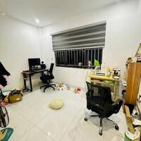 Bá,n Nhà Tây Tựu - Bắc Từ Liêm, 36.6m*4Tầng Ngõ rộng 30m ra ôtô dừng đỗ cách ĐHCN chỉ 700m.