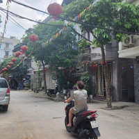 B Án Nhà Phố Lụa - Vạn Phúc 30M2 5 Tầng Mt4,6M. Oto Đỗ Cửa Giá Nhỉnh Xíu 7 Tỷ.