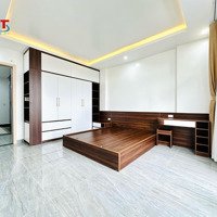 Bán Nhà Xây Mới Độc Lập, Có Sẵn Thang Máy Tại Khu Phân Lô Thiên Lôi, Vĩnh Niệm