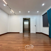 Chỉ Nhỉnh 10Tỷ - Sở Hữu Nhà Cầu Giấy 6 Tầng - 40M2 -Mặt Tiền7,7M - Lô Góc - Thang Máy.