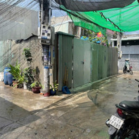 Bán Lô Đất Góc 2 Mặt Tiền Ngay Chợ Xóm Nghèo, Dĩ An Kế Bên Kcn Sóng Thần