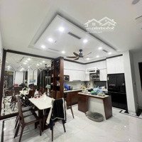 Cực Phẩm Phân Lô, Ô Tô Chạy Vòng Quanh, Gara, Gần Hồ Đường Kim Đồng