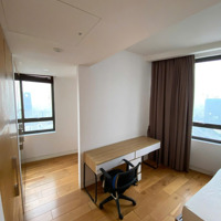 Bán Gấp Chcc 131M2 3Pn- 2 Vệ Sinhtòa Indochina Plaza Hà Nội, Cầu Giấy, View Đẹp, Full Đồ Đẹp, Slot Ôtô