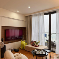 Bán Gấp Chcc 131M2 3Pn- 2 Vệ Sinhtòa Indochina Plaza Hà Nội, Cầu Giấy, View Đẹp, Full Đồ Đẹp, Slot Ôtô