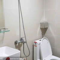 Cho Thuê Khách Sạn 8 Phòng, Mặt Tiền Đường Lò Lu, Giá 20 Triệu/Th