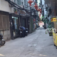 Bán Nhà Cầu Giấy 70M/4Tầng/Mt8M, Ngõ Thông Ô Tô, Thông Phố Lớn, Thang Máy Chờ, Lô Góc Kinh Doanh