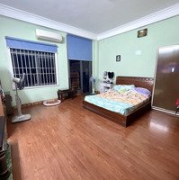 Bán Nhà Cạnh Mặt Tiền Trần Quang Diệu, Quận 3, 60M2, 3 Phòng Ngủ Chỉ 7 Tỷ Nhỉnh