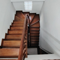 Chính Chủ Bán Nhà Mặt Hồ Bồ Đề 81M2, 4 Tầng, Mặt Tiền 3.6M, Dài 16 M,21.6 Tỷ Long Biên 15