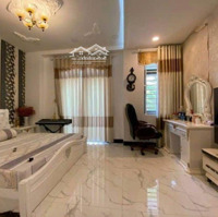 Bán Nhà Khu Nam Long - Quận 7 - 2 Tầng -Diện Tích100M2 - Oto Ngủ Trong Nhà - Giá Chào 10.4 Đồng Tl