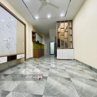 Bán Căn Nhà Trung Tâm Phường Thạch Bàn Mơi Koong Oto Đỗ Cổng