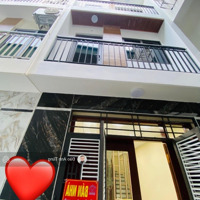 Bán Căn Nhà Trung Tâm Phường Thạch Bàn Mơi Koong Oto Đỗ Cổng