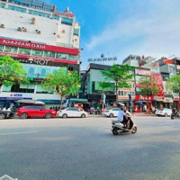 Mặt Phố Ô Chợ Dừa! Mặt Tiền 6,5M - Kinh Doanh Vỉa Hè - Sổ Vuông - 1 Mặt Phố 1 Mặt Ngõ - Giá Mềm