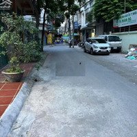 Cho Thuê Nhà Trung Kính ,Diện Tích40M, 5 Tầng,Mặt Tiền4M, Thang Máy, Ô Tô