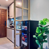 Studio Full Nội Thất Gần Landmark 81 - View Đẹp, Nội Thất Xịn, Giá Siêu Mềm!