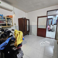 Hiếm, Gấp Bán Nhà Cách Mặt Tiền Tạ Quang Bửu 15M, P3 Q8Diện Tích62M2, 2 Phòng Ngủ 2 Vệ Sinh2 Tầng, Giá Chỉ 5.5 Tỷ