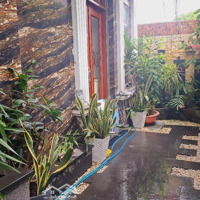 Biệt Thựmặt Tiềnsiêu Đẹp - Bà Điểm - Cạnh Bx An Sương - 11X12M - 3 Tầng - Tặng Toàn Bộ Nt - Giá 10.X Tỷ