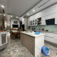 Chào Bán Căn Nhà Mặt Đường 208 Kinh Doanh Buôn Bán