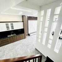  chú Nam bán gấp căn 1 trệt 2 lầu 62m2 sổ hồng riêng 780tr ở Tân Xuân Hóc Môn