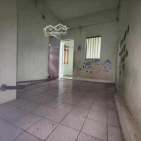 Cho Thuê Tập Thể Tầng 2 Phố Nguyễn Chí Thanh, Ba Đình 38M2, 1 Ngủ, 4.5 Triệu