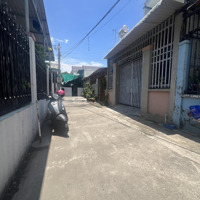 Bán Nhà Phú Mỹ, Thủ Dầu Một.diện Tích5,5X19,5M, Thổ Cư 80M2. Đường Xe Oto. Giá Bán 2Ty350
