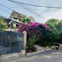Siêu Phẩm Hiếm Có Nhà Mặt Tiền Đẹp 3 Tầng Gần Biển - Diện Tích Khủng - Chỉ 8.5 Tỷ