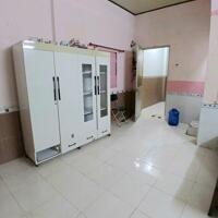 Phòng rộng full nội thất gần đại học y dược