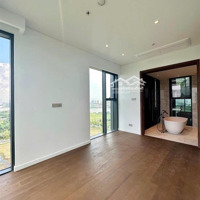 Cần Bán Căn 2 Phòng Ngủ 2 Vệ Sinh94,36M2, Góc 2 View Giá Bán 19.6 Tỷ, Nhà Mới 100%.