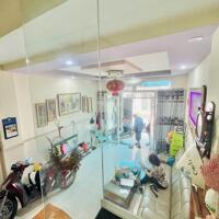 Đường 8m - Bán gấp nhà đường Nhất Chi Mai, DT: 4x13m [vuông vức] Vị trí KD cực đỉnh . Giá 9.5 tỷ