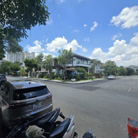 Biệt Thự Tứ Lập Mặt Tiền Đường G. Mỹ Phú . Đối Diện Chateua Pmh_Q7. View Cv. 16 X 17. 3 Lầu. 88 Tỷ