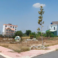 Bán Đất Tại Kdc Chu Văn An, Cần Đước, Nằm Ngay Tt Của Cần Đước. 620 Triệu/160M2. Sổ Riêng, Bao Sang Tên