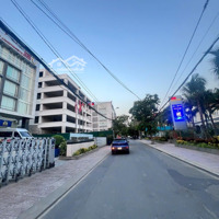 Cho Thuê Biệt Thự Sân Vườn 1010M2 Ngang 26M Đường Tống Hữu Định, Thảo Điền. Gía Chỉ 180 Triệu/Th Tl