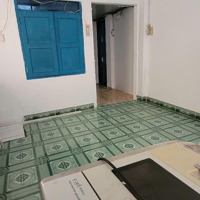 Phòng Trọ 50M2 (Trệt + Gác) Máy Lạnh, Máy Giặt Hoàng Diệu 2 Thủ Đức Đh Ngân Hàng