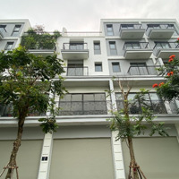 Cho Thuê Nhà The Manor Central Park.diện Tích75M2, 5 Tầng, Giá Rẻ Nhất Khu Vực 30 Triệu/Th. Liên Hệ: 0968102683