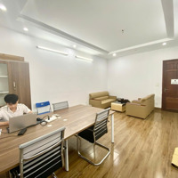 Cho Thuê Văn Phòng 35M2 Tại Phố Dịch Vọng Cầu Giấy Full Đồ Giá Thuê Chỉ 5 Triệu5