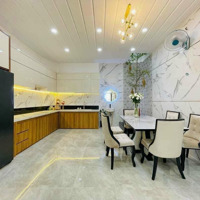 Chính Chủ Kẹt Tiền Bán Gấp! Nhà 80M2 Sư Vạn Hạnh, P12, Q10. Gần Vạn Hạnh Mall, Giá Bán 4 Tỷ950 Sổ Riêng