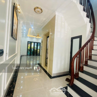 Hiếm! Nhà Cực Đẹp 55M2X8T Thang Máy. Cách Phố 10M - Pccc, Cạnh Lotte, Vincom Phố Văn Cao, Đội Cấn.