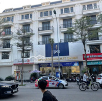 Mình Có Căn Liền Cần Bán Tại Dream Land Số 107 Xuân La, Tây Hồ 101M2, Mt5M, 6 Tầng, Thang Máy.