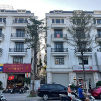 Mình Có Căn Liền Cần Bán Tại Dream Land Số 107 Xuân La, Tây Hồ 101M2, Mt5M, 6 Tầng, Thang Máy.