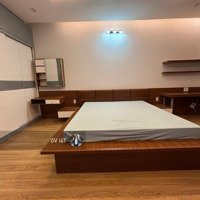 Biệt Thự Villa Park Gần Công Viên 20.6 Tỷ, Nội Thất Đẹp Đang Cho Thuê