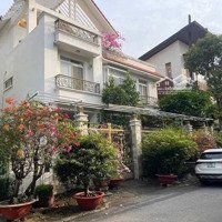 Biệt Thự Đơn Lập Nam Quang 2,Diện Tích270M2, Hầm, Trệt + 2 Lầu, Có Thang Máy, Giá Bán 85 Tỷ Bao Sang Tên